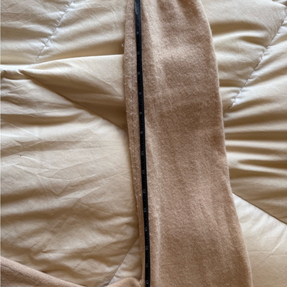 Classic Beige Women's Cardigan - Picture 3 of 7